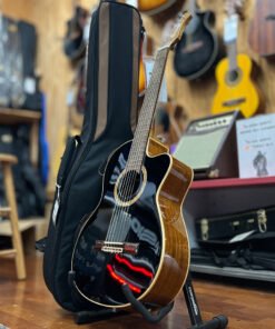 USED Ortega Performer Series Solid Top Slim Neck Acoustic-Electric Nylon Classical Guitar w/ Bag, Black