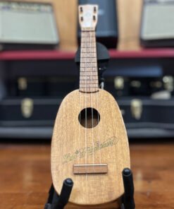VINTAGE Duke Kahanamoku Pineapple Ukulele (1940s)